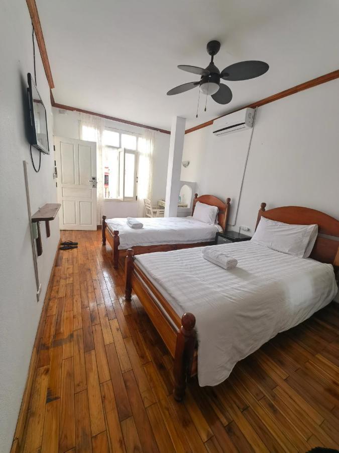 Frangipani Inn Луанг Прабанг Екстериор снимка